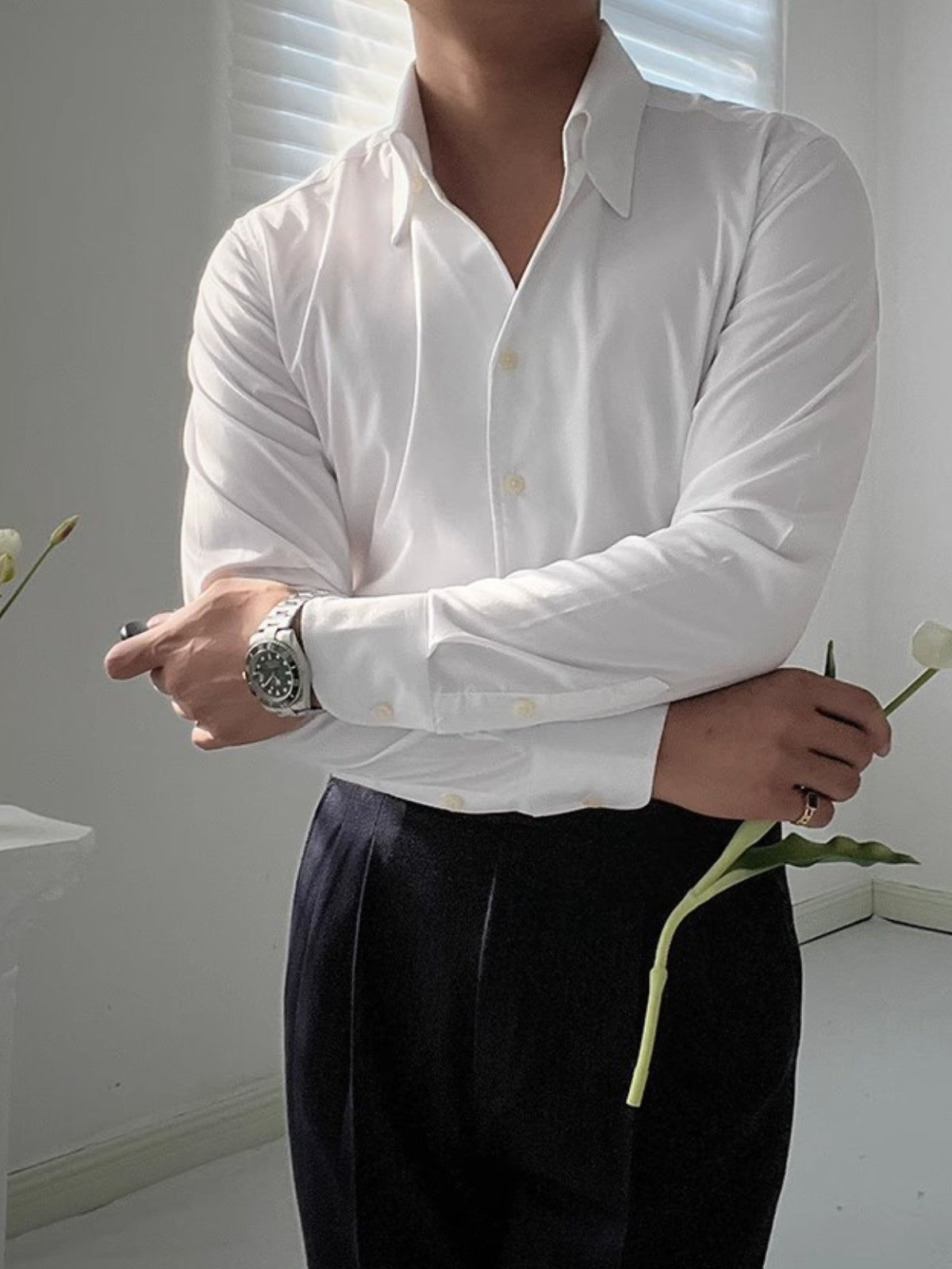 MONVIEL | MEN'S BAMBOO V-NECK SHIRT