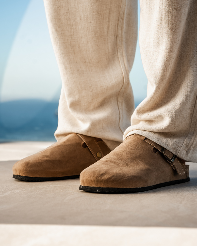 MONVIEL | Suede Clogs