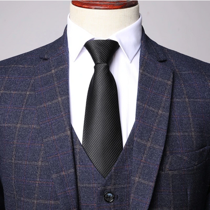MONVIEL | Checkered Three-piece suit