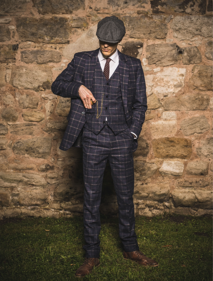 MONVIEL | Checkered Three-piece suit
