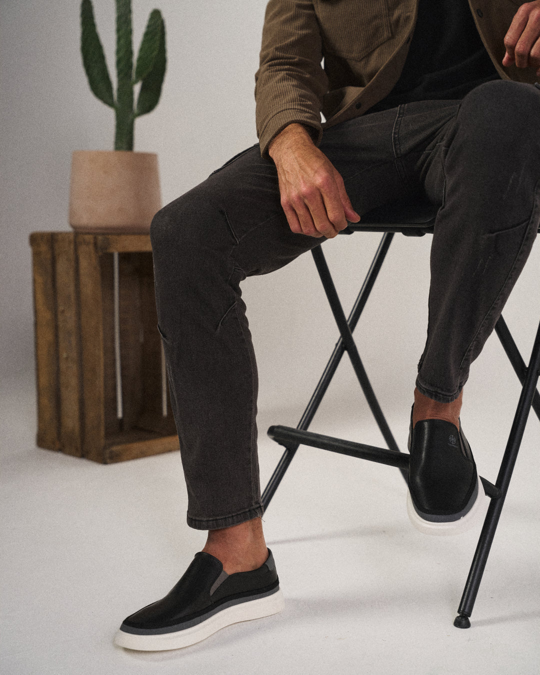 MONVIEL | MEN'S MODERN SLIP-ON SHOES