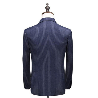 MONVIEL | Double-breasted three-piece suit