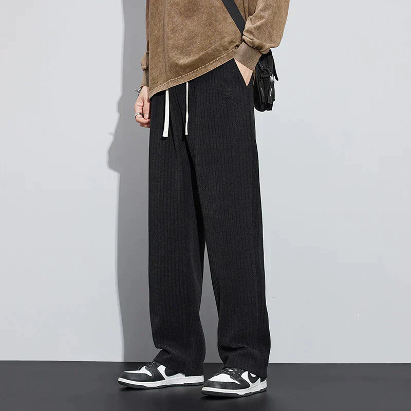 MONVIEL | Roman-style velvet trousers
