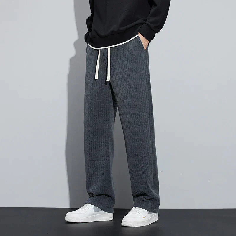 MONVIEL | Roman-style velvet trousers